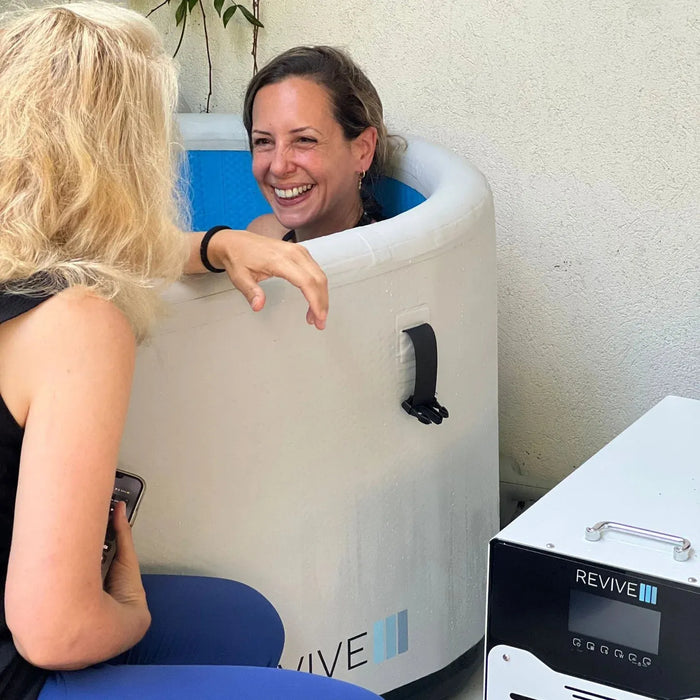 Revive 6 Person Traditional Sauna & Inflatable Plunge