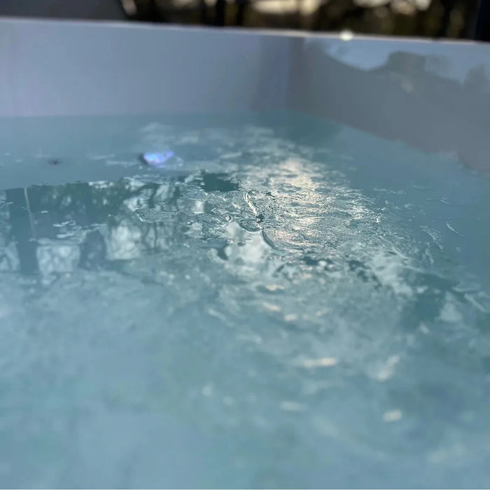 Revive 6 Person Traditional Sauna & Acrylic Plunge
