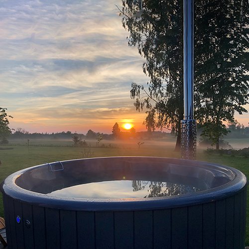 SaunaLife 6 Person Wood-Fired Hot Tub S4N/S4B