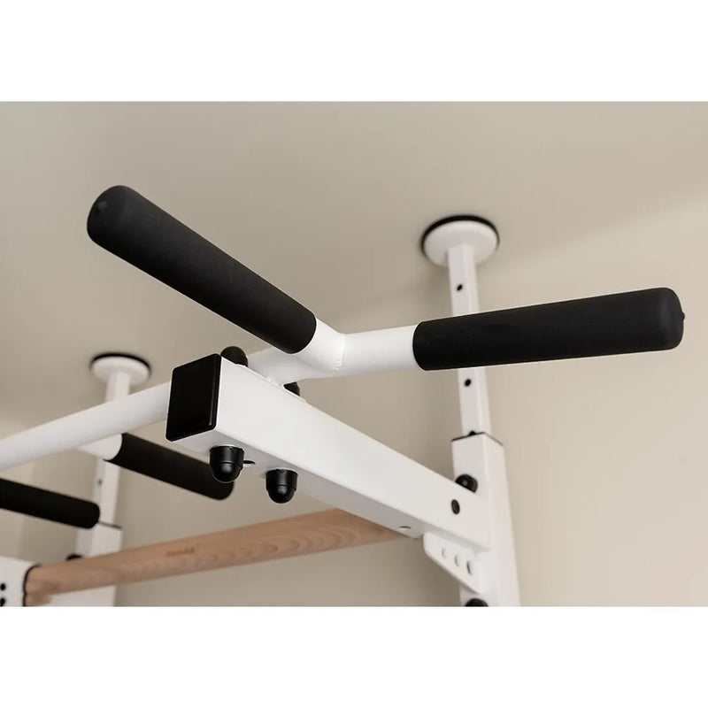 BenchK - Series 5 522 Wall Bars With Accessories