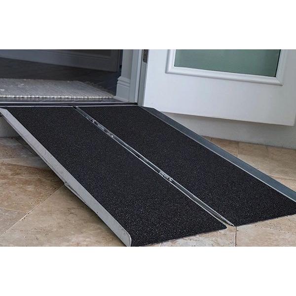 Harmar Single Fold Ramp 4 — Mediriser